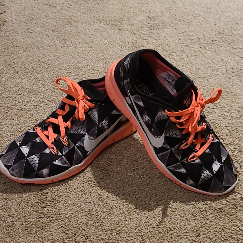 Excellent condition 5.0 Nike frees